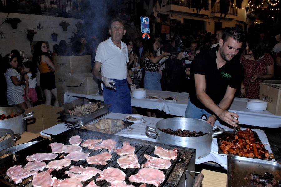 Un millar de personas se da cita en Soportújar para divertirse en la X Feria del Embrujo