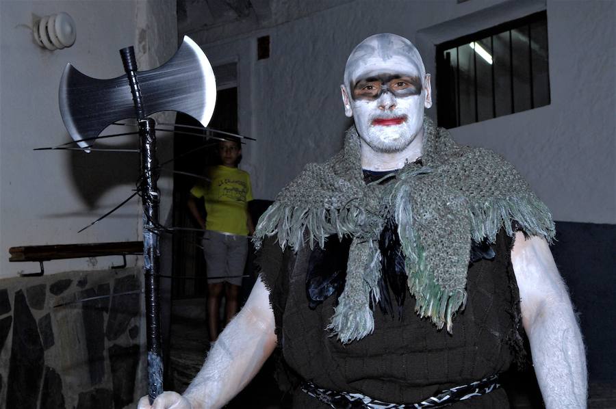 Un millar de personas se da cita en Soportújar para divertirse en la X Feria del Embrujo