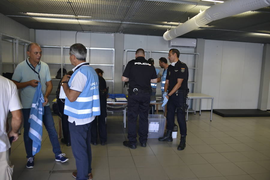 Ayer llegaron 95 personas en dos pateras que fueron atentidas en el Centro de Atención Temporal de Extranjeros