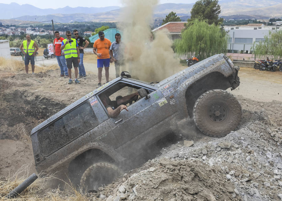 Una de las actividades que preceden a las fiestas de San Ramón ha sido esta espectacular en la que los pilotos de los 4x4 han puesto a prueba sus vehículos