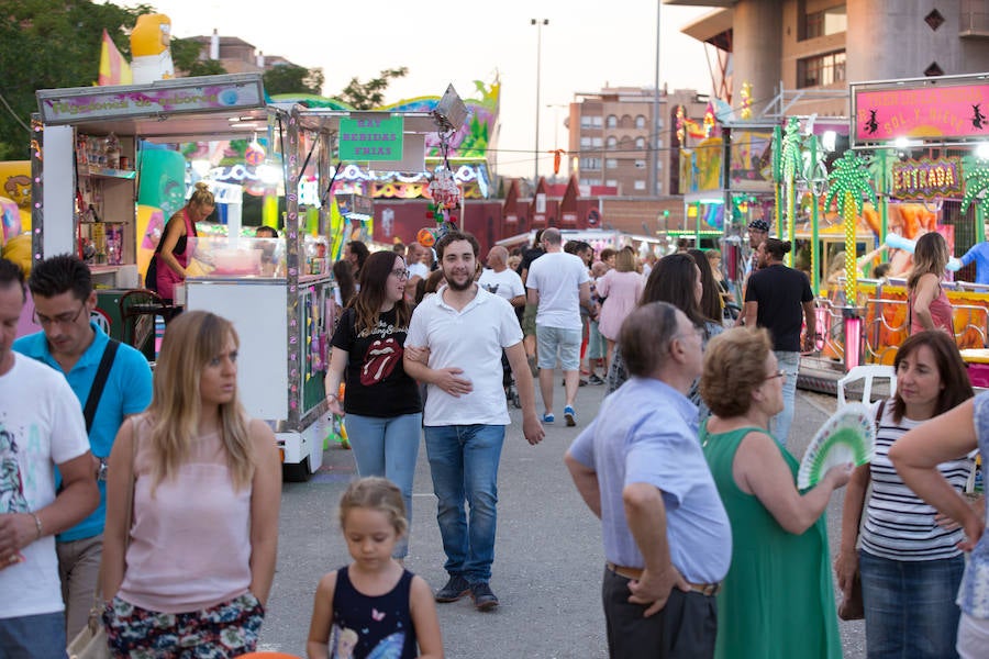 Los Gorriones de Zaidín-Vergeles reconocen el compromiso de cinco vecinos 