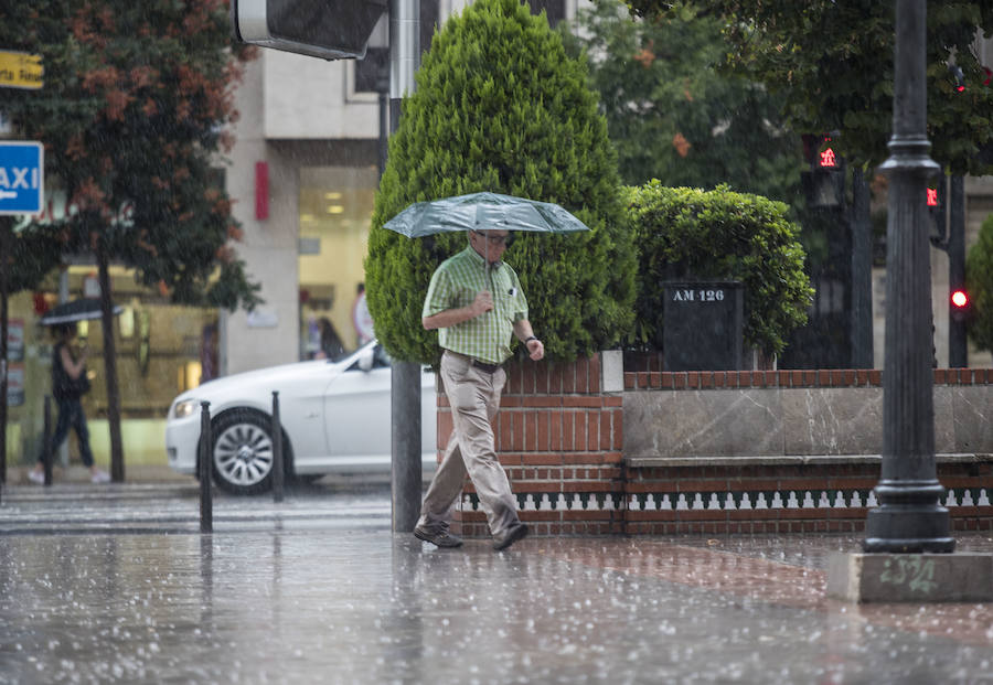 Precipitaciones intensas en la capital durante este sábado