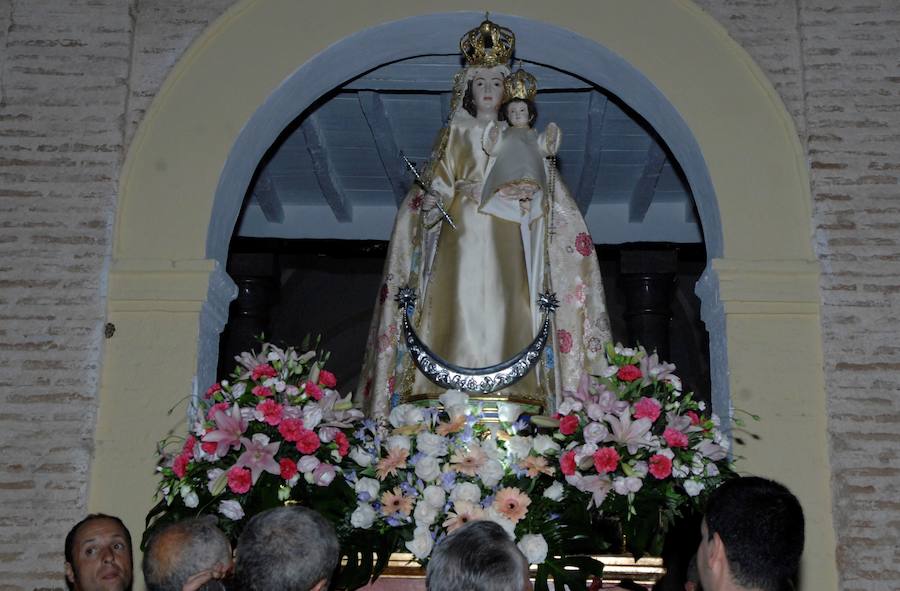 En otros tiempos este tranquilo y recóndito pueblecito de alta montaña de la Alpujarra llegó a tener más de medio millar de almas