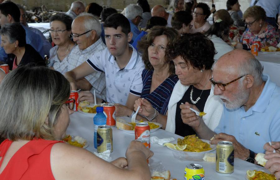 En otros tiempos este tranquilo y recóndito pueblecito de alta montaña de la Alpujarra llegó a tener más de medio millar de almas