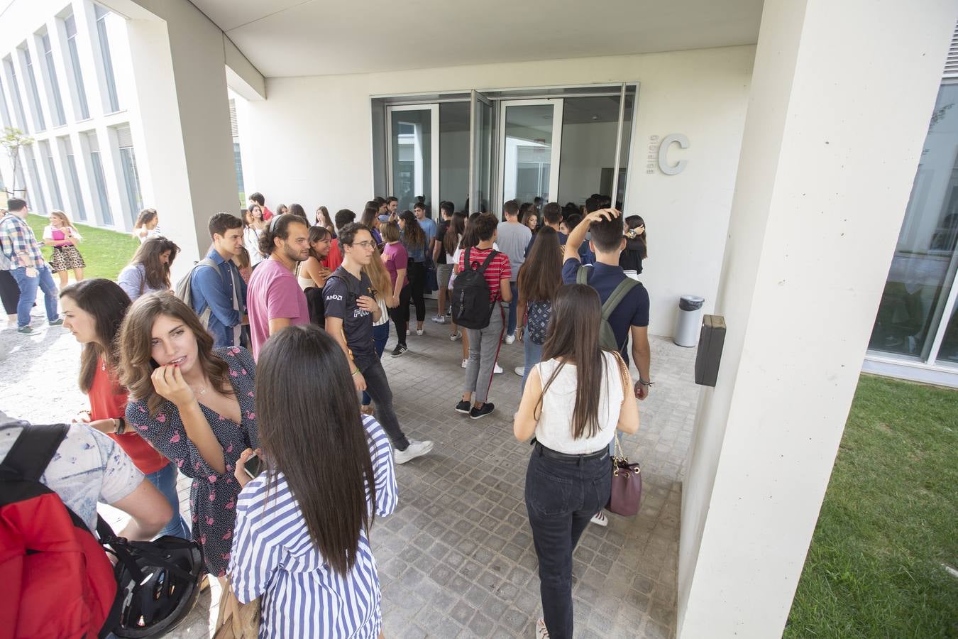 La Universidad de Granada recibe a más de 8.000 nuevos alumnos