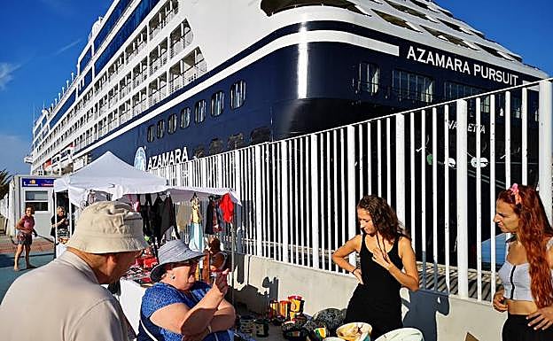 El Puerto de Almería buscará en la feria de cruceros de Lisboa más escalas de barcos turísticos