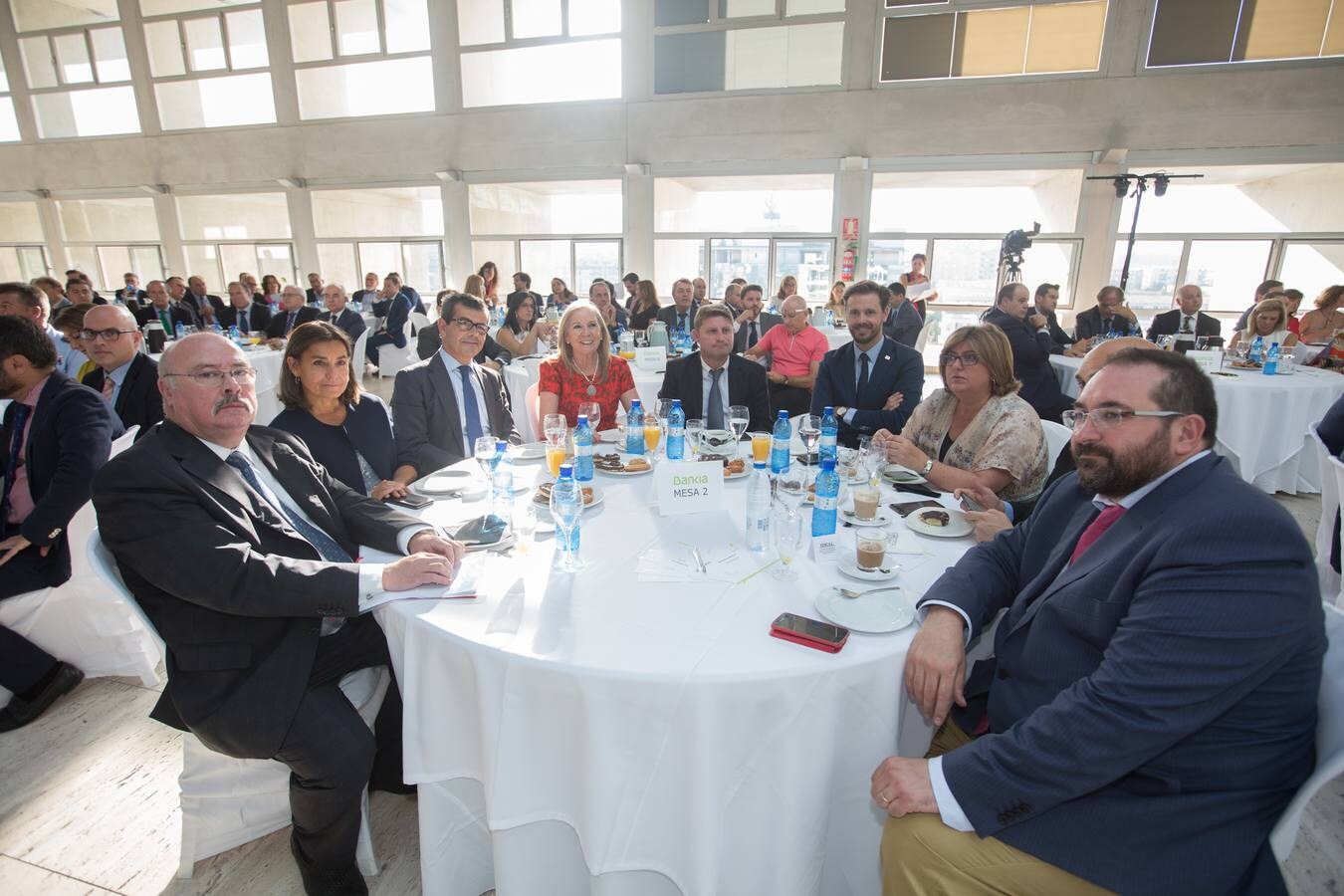 El presidente de Bankia, José Ignacio Goirigolzarri, participa en un desayuno informativo organizado por IDEAL