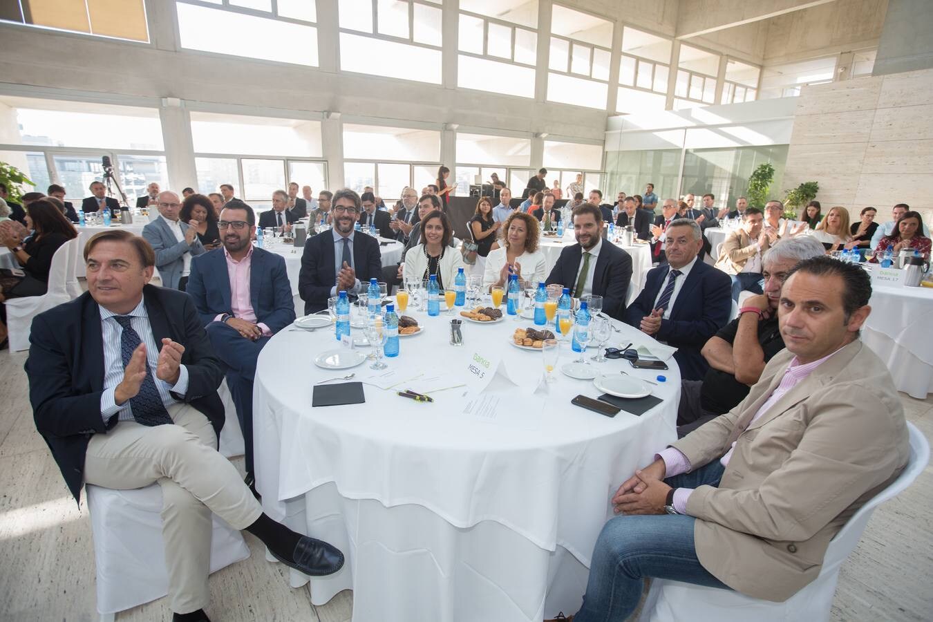 El presidente de Bankia, José Ignacio Goirigolzarri, participa en un desayuno informativo organizado por IDEAL