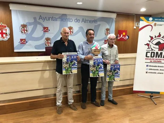 Francisco José Sáez, Juanjo Segura y Juan Docio, en la presentación de la Copa de Andalucía.