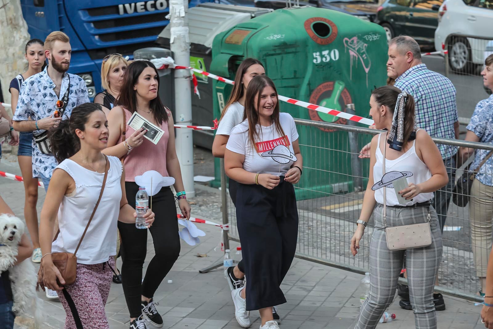 Colas interminables para acceder al concierto del cantante malagueño