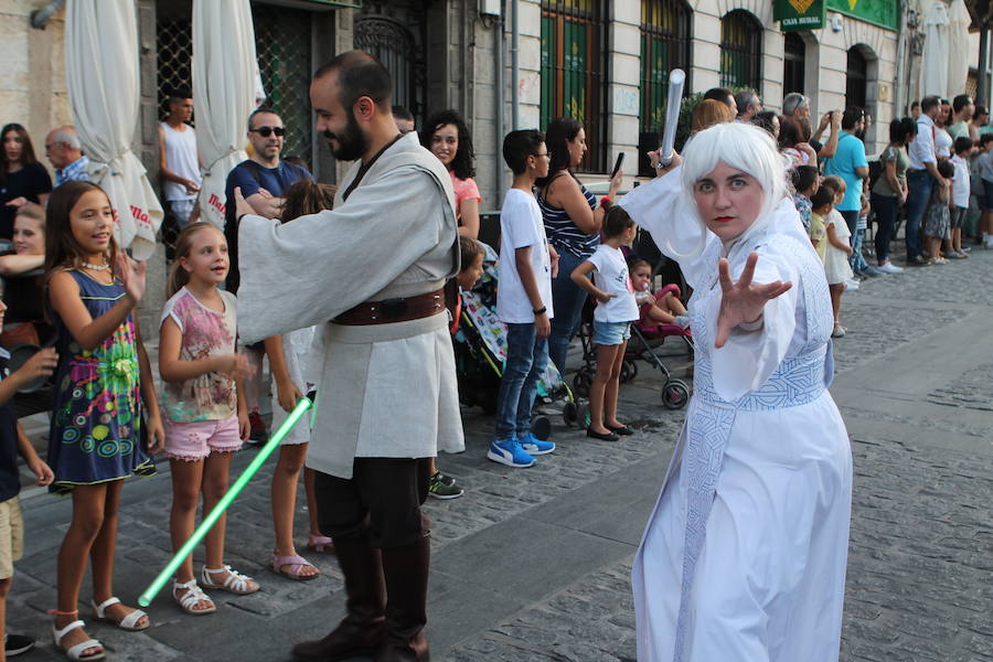 El desfile que entusiasma a niños y adultos