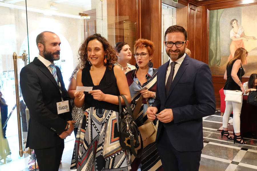 Granada acogió este martes por primera vez la gala de entrega de los Premios Solidarios ONCE, la máxima distinción institucional que otorga la Organización Nacional de Ciegos Españoles en Andalucía a iniciativa de su consejo territorial