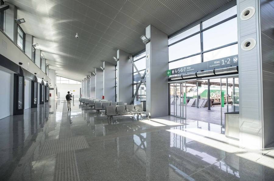 25/09/2018- Interior de la nueva estación del AVE en Granada.