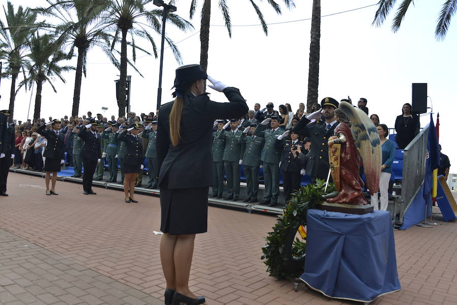 El ministro del Interior, clausura el acto en el Día de los Santos Ángeles Custodios, patronos del cuerpo policial