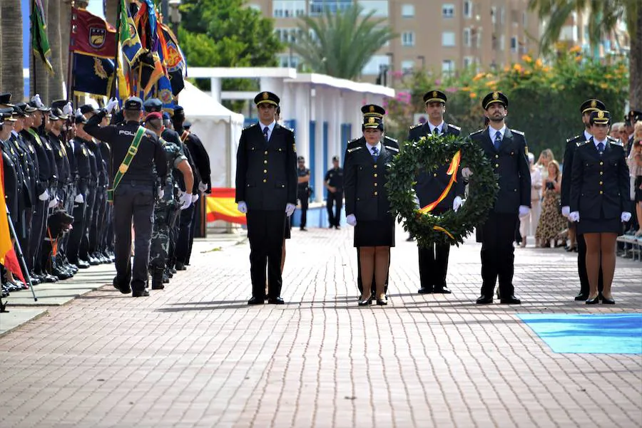 El ministro del Interior, clausura el acto en el Día de los Santos Ángeles Custodios, patronos del cuerpo policial