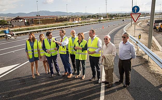 Autoridades, en la inaguración del nuevo acceso desde el PTS a la Variante Sur.