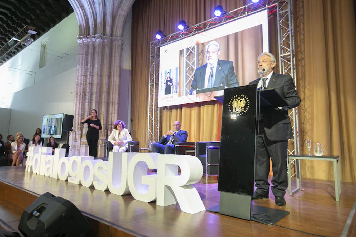 Emilio Gayo se ha declarado «impresionado» y «orgulloso» por la labor de la UGR 