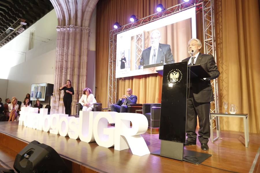 Emilio Gayo se ha declarado «impresionado» y «orgulloso» por la labor de la UGR 