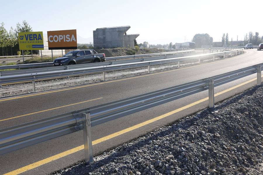 Se ha habilitado un gran desvío en la A-92G con dos carriles en cada sentido 