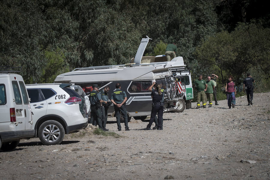 La Policía Local de Órgiva retira con grúa más de veinte vehículos con un preaviso de 24 horas
