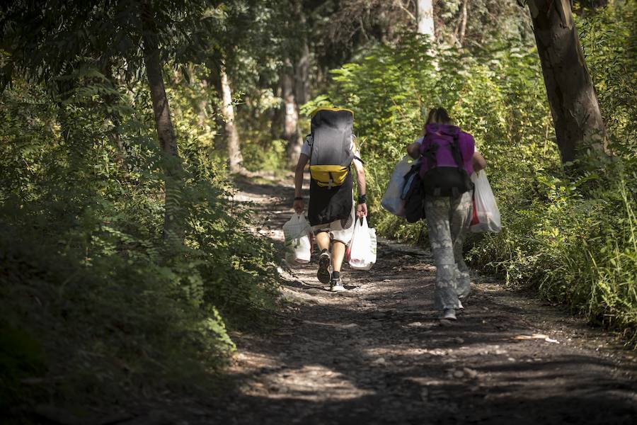 La Policía Local de Órgiva retira con grúa más de veinte vehículos con un preaviso de 24 horas