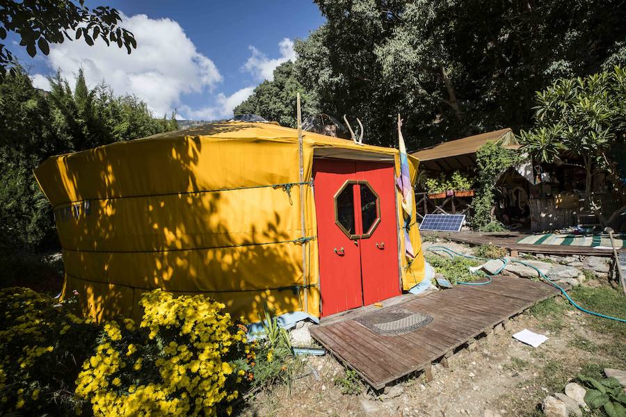 La Policía Local de Órgiva retira con grúa más de veinte vehículos con un preaviso de 24 horas