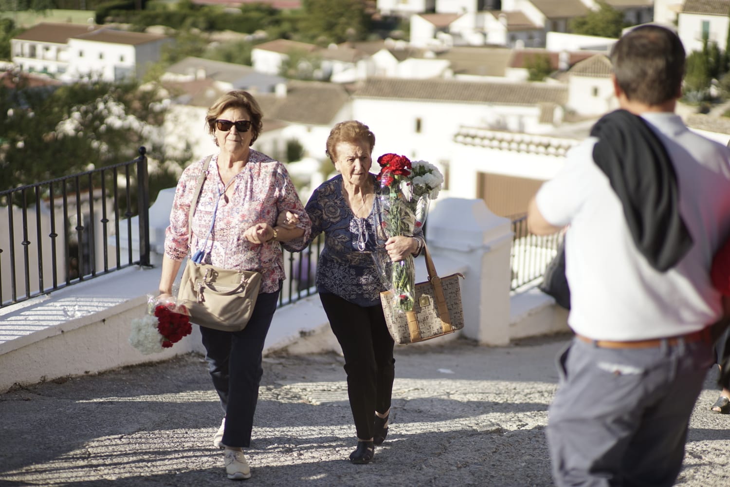 Miles de personas se acercan a este municipio para cumplir con una de las tradiciones más arraigadas en Granada