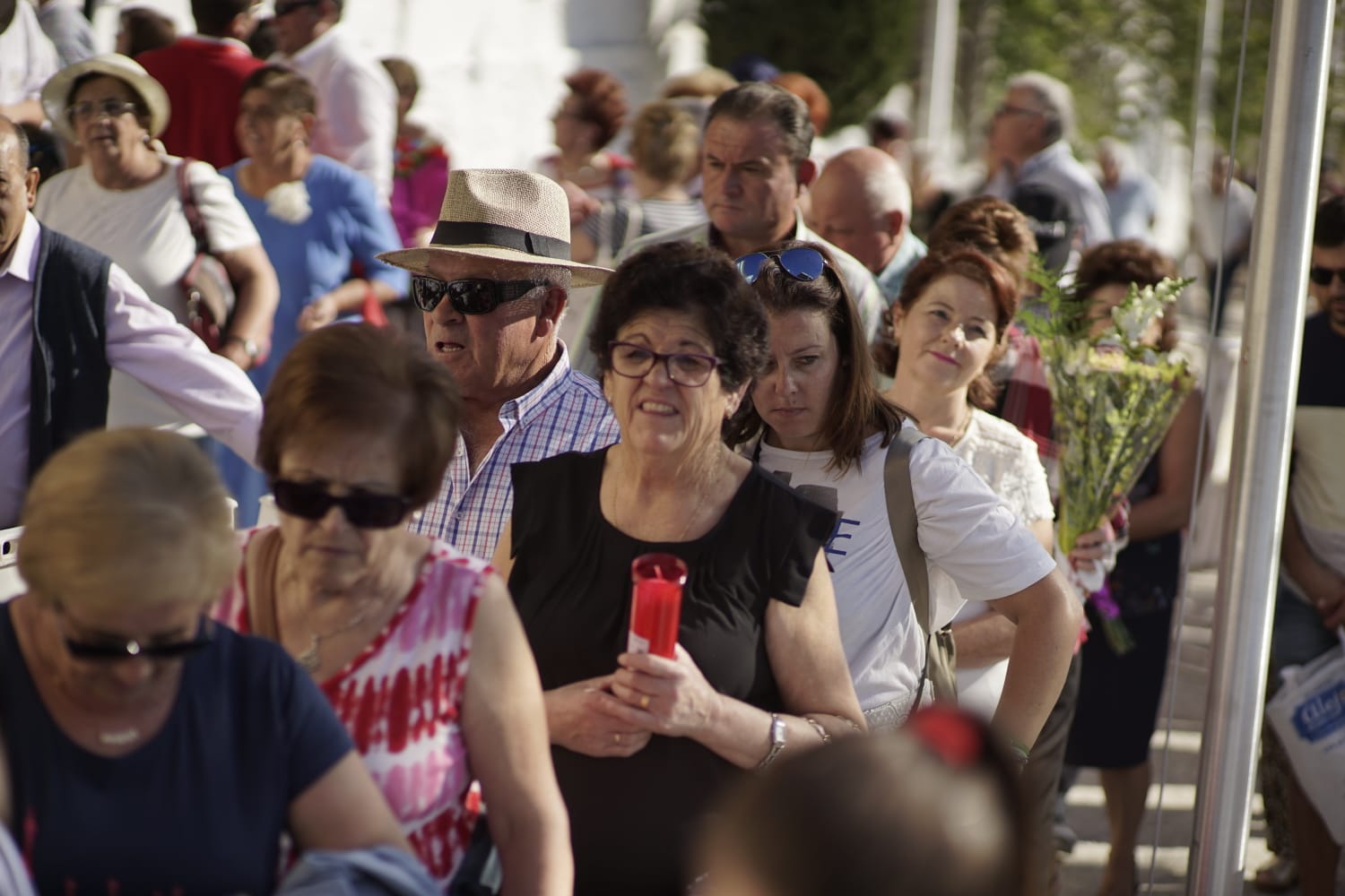 Miles de personas se acercan a este municipio para cumplir con una de las tradiciones más arraigadas en Granada