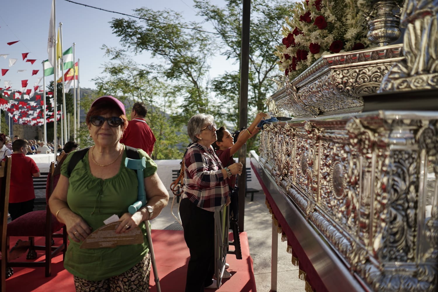 Miles de personas se acercan a este municipio para cumplir con una de las tradiciones más arraigadas en Granada