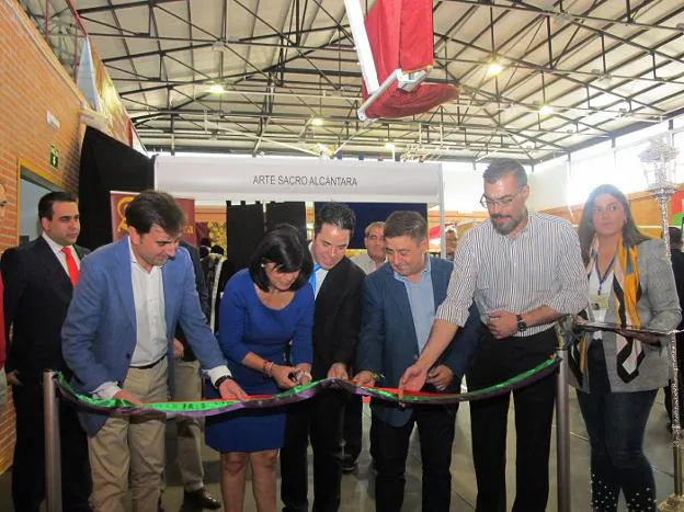 Inauguración de la feria en Toredelcampo.