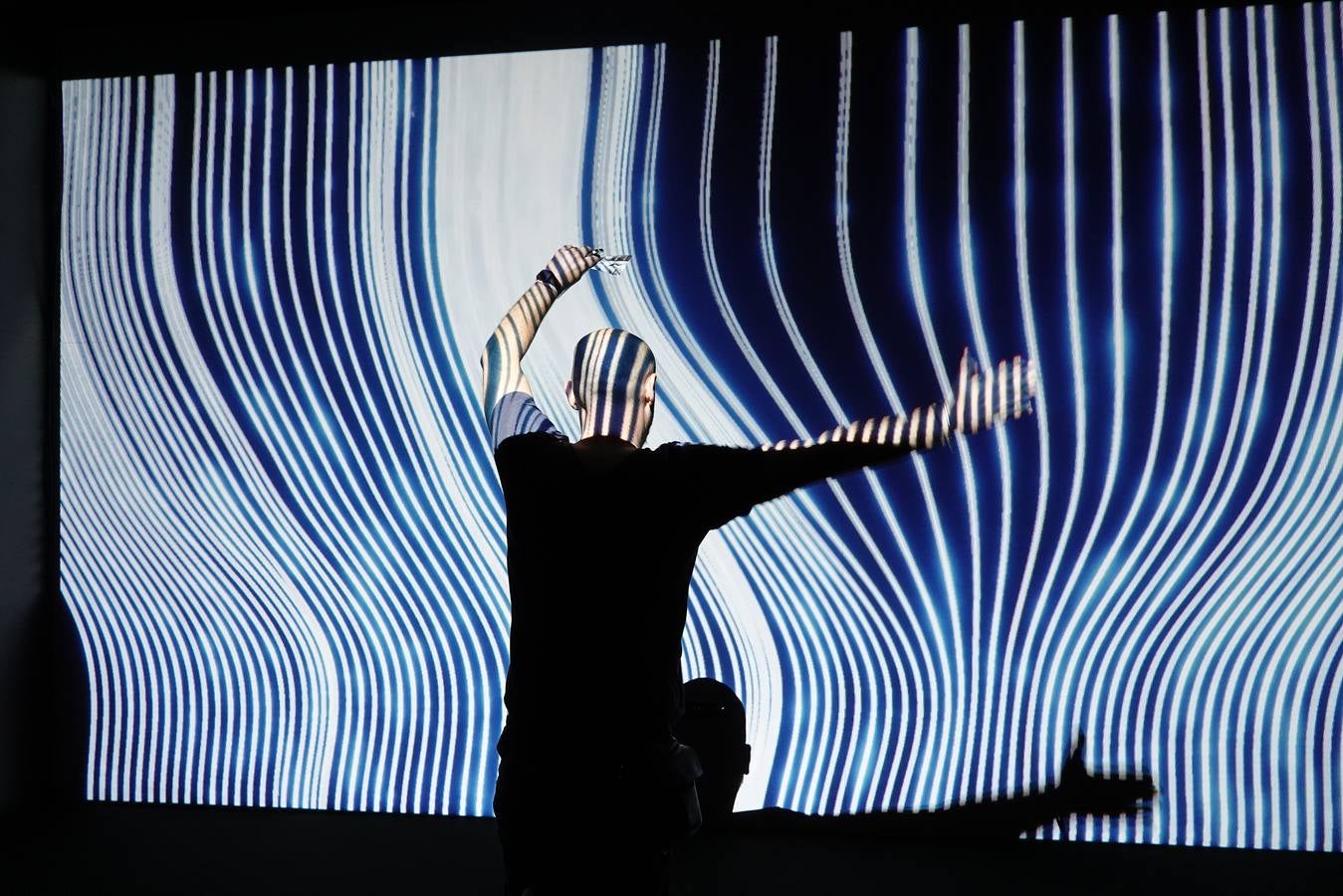 La muestra, inaugurada ayer, supone un acercamiento a la música en su conjunto, desde la raíz del sonido hasta las diversas formas en las que el ser humano lo ha desarrollado y la trama de sensaciones que provoca en él cuando alcanza el oído