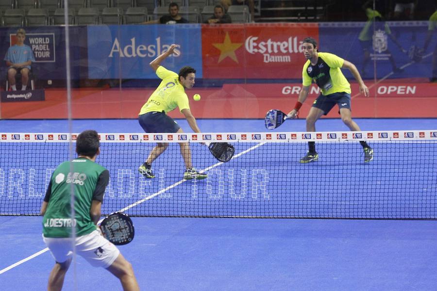 Javi Ruiz pasa a octavos y Teresa Navarro gana el duelo granadino