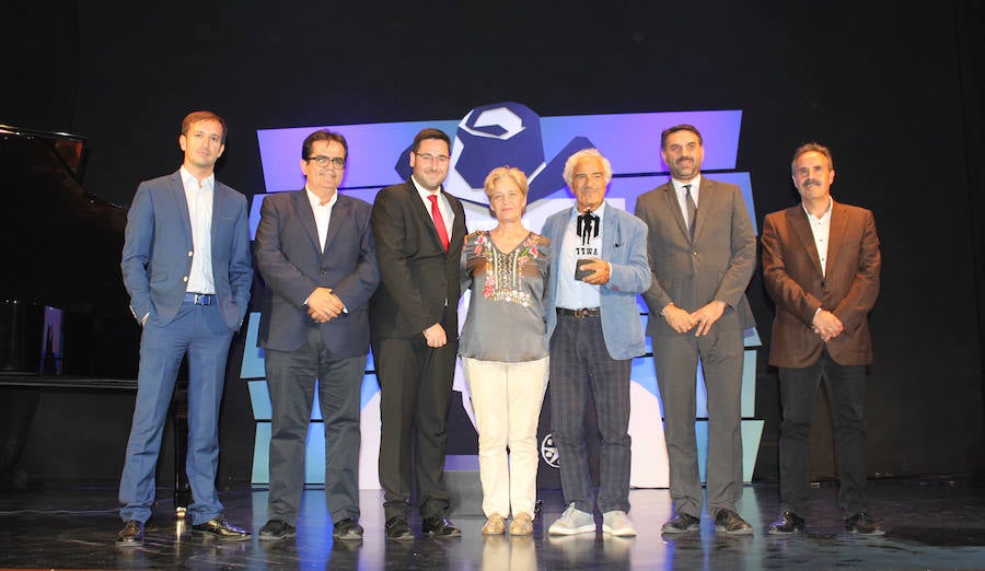 Durante la gala el actor italiano Sal Borgese recibió con gran emoción el premio 'Tabernas de Cine'