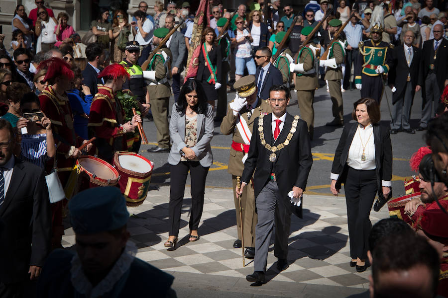 Ambiente de fiesta en las calles de la capital 