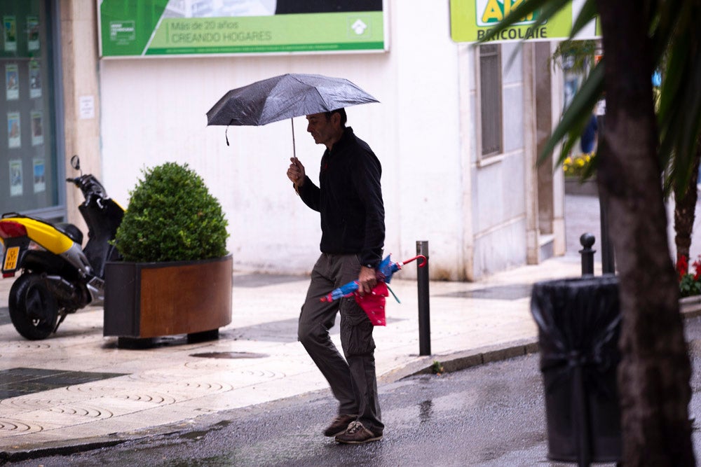 La Costa de Granada está en aviso naranja por precipitaciones hasta las 18 horas