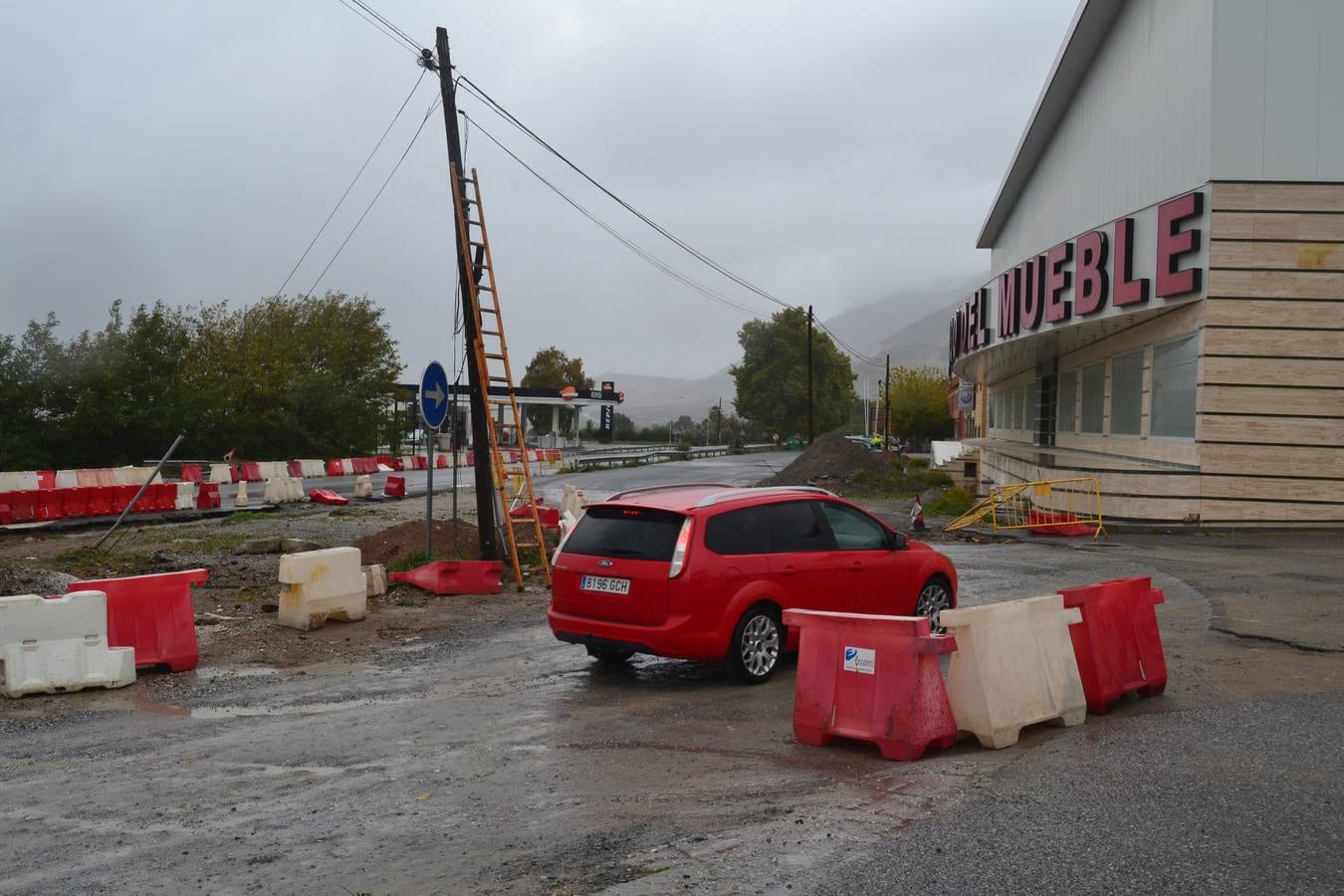 En el polígono El Romeral aseguran que están perdiendo dinero con esta situación, que el Ayuntamiento prevé que acabe pronto