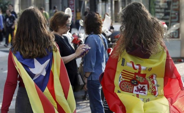 Una profesora, a su alumna: «Tu país se llama España, no Cataluña. Cataluña no es un país, nunca lo ha sido ni lo será»