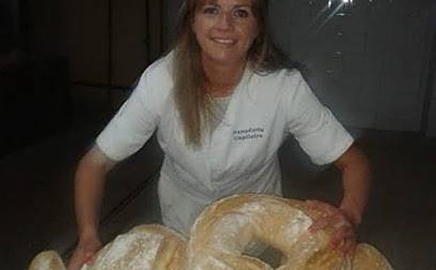 Susana López, de panadería Capileira.
