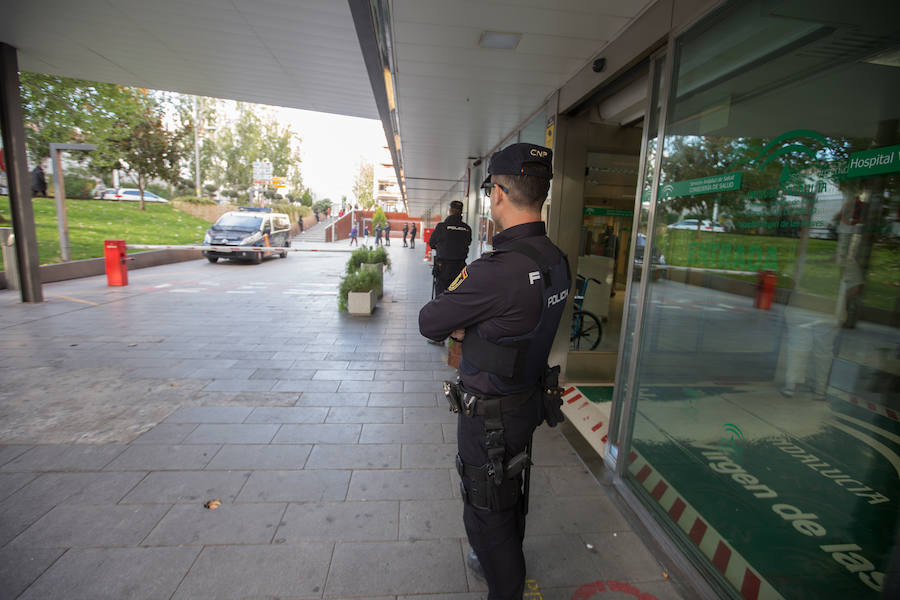 Desde que tuviera lugar el suceso en la mañana de este martes, hay una importante presencia policial en el Materno