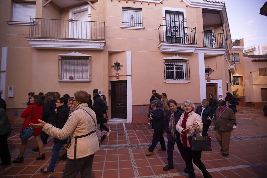 De la mano del historiador Manuel Domínguez, el paseo la ruta organizada por la asociación cultural Masip volvió a ser un éxito