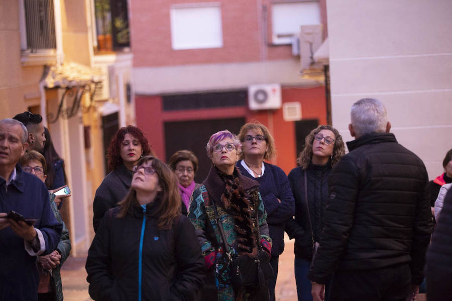 De la mano del historiador Manuel Domínguez, el paseo la ruta organizada por la asociación cultural Masip volvió a ser un éxito