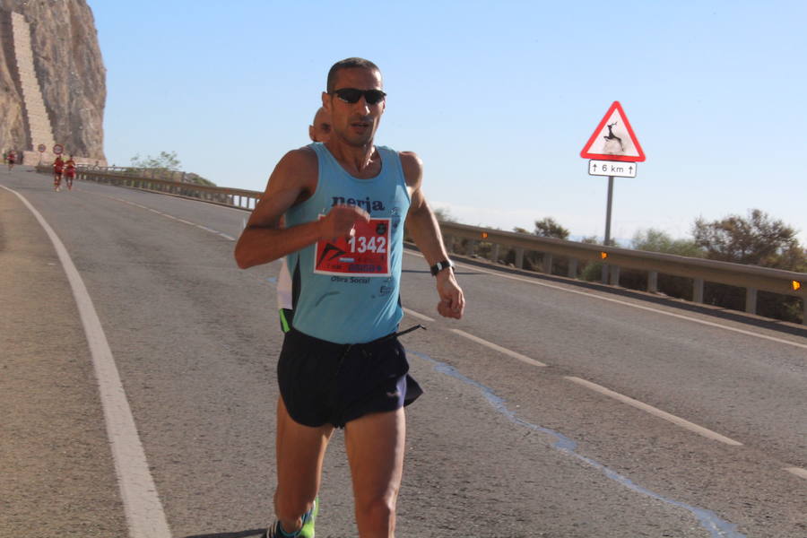 Las altas temperaturas no han impedido que 834 corredores tomen la salida