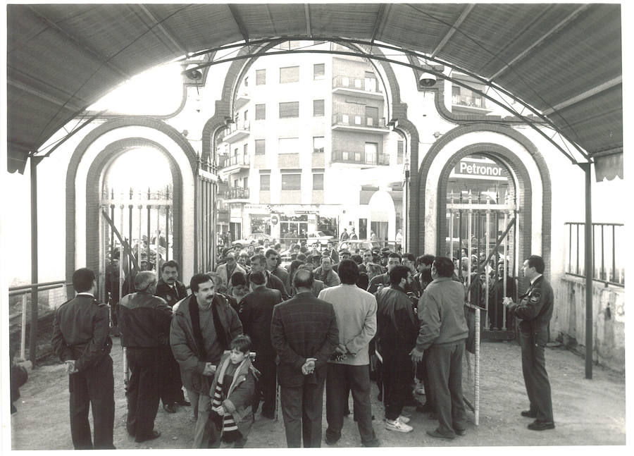 1993. El estadio deja de funcionar 