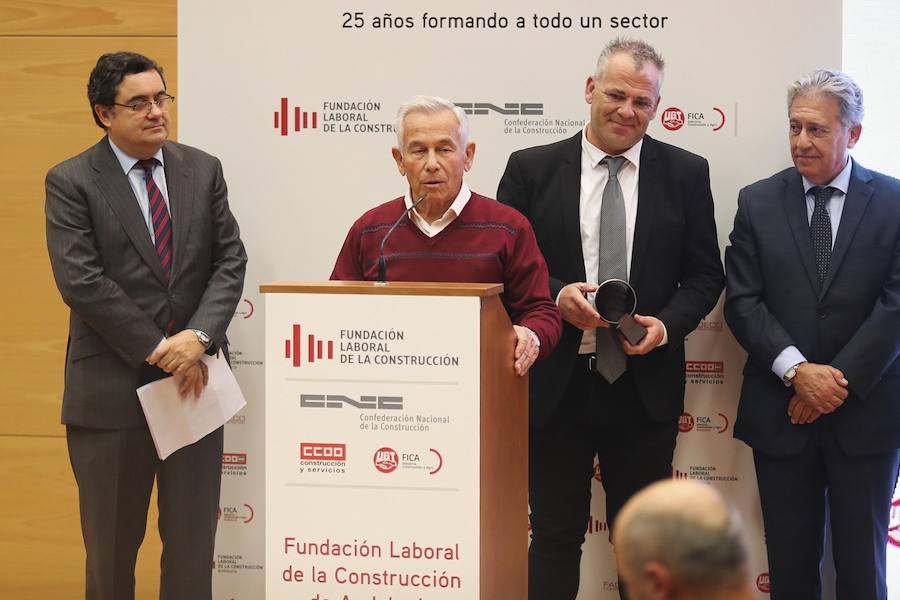 La presidenta de la Junta, Susana Díaz, ha presidido este jueves el 25 aniversario de la Fundación Laboral de la Construcción de Andalucía