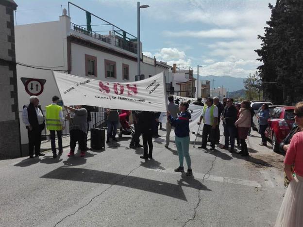 Protesta vecinal en la Circunvalación pidiendo más inversiones. 