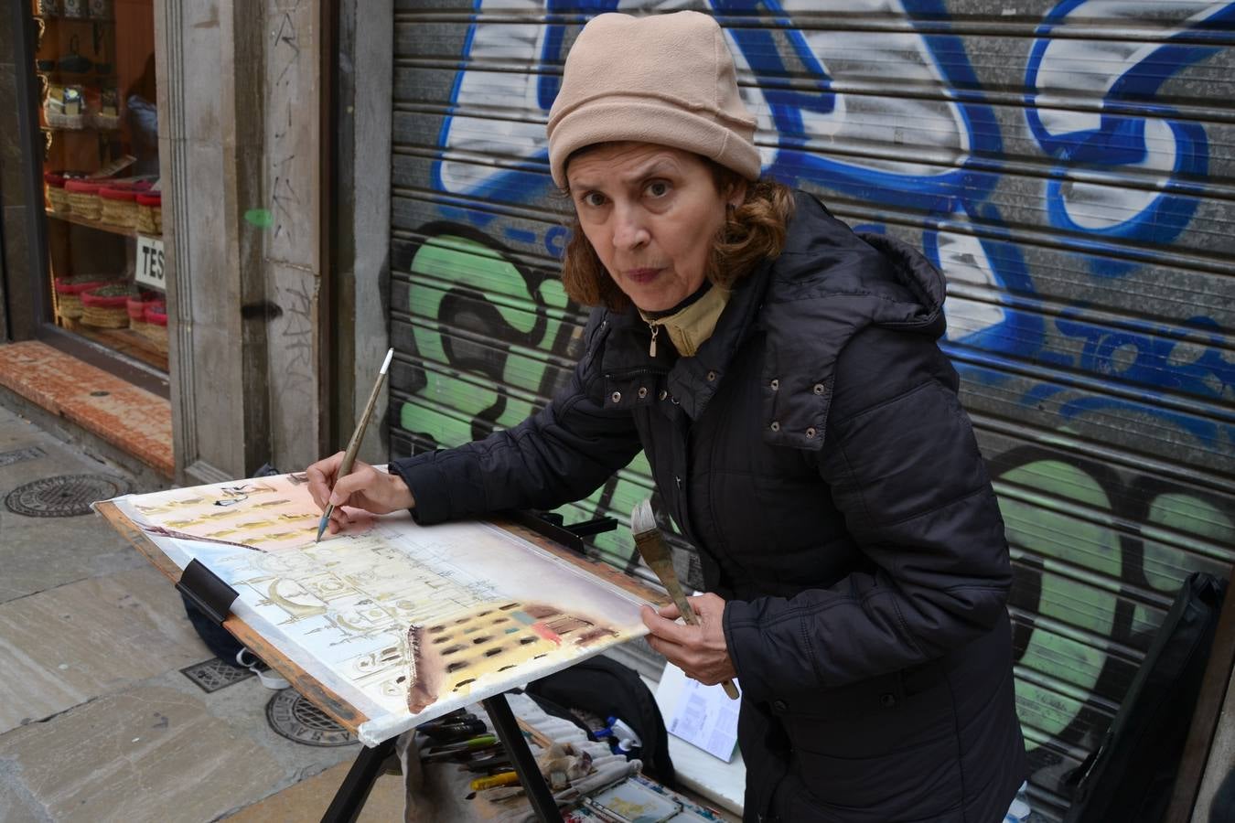 Un centenar de pintores de Andalucía Oriental celebraron el domingo, 25 de noviembre, el Día Mundial de la Acuarela, en el entorno de la Catedral de Granada
