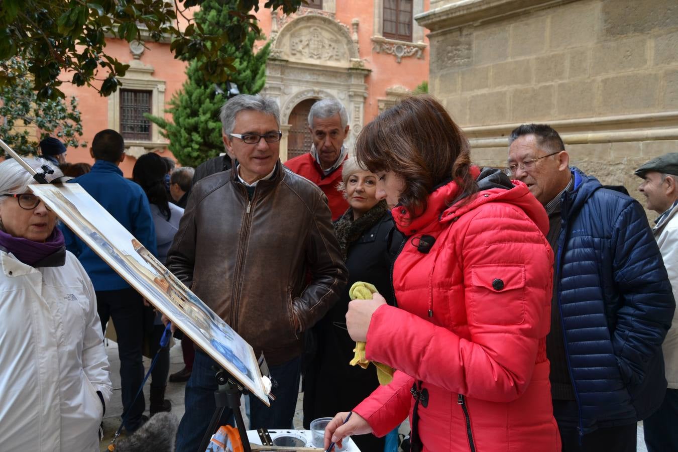 Un centenar de pintores de Andalucía Oriental celebraron el domingo, 25 de noviembre, el Día Mundial de la Acuarela, en el entorno de la Catedral de Granada