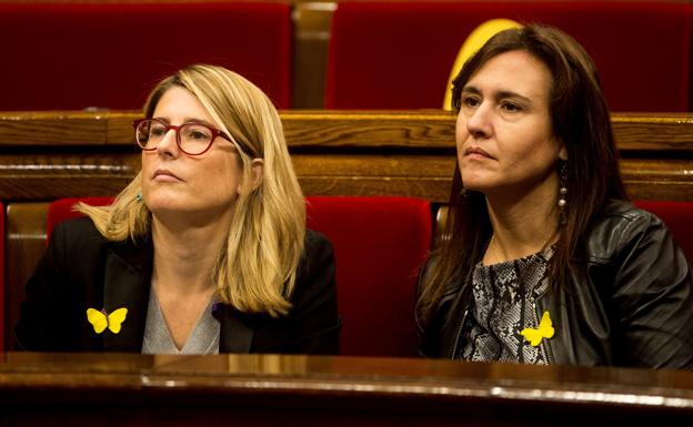 La portavoz de la Generalitat, Elsa Artadi (i), y la consellera de Cultura, Laura Borràs (d). 