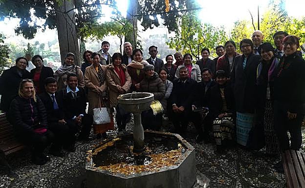 La UGR acoge la reunión del proyecto ERASMUS +CHINLONE de colaboración con universidades birmanas