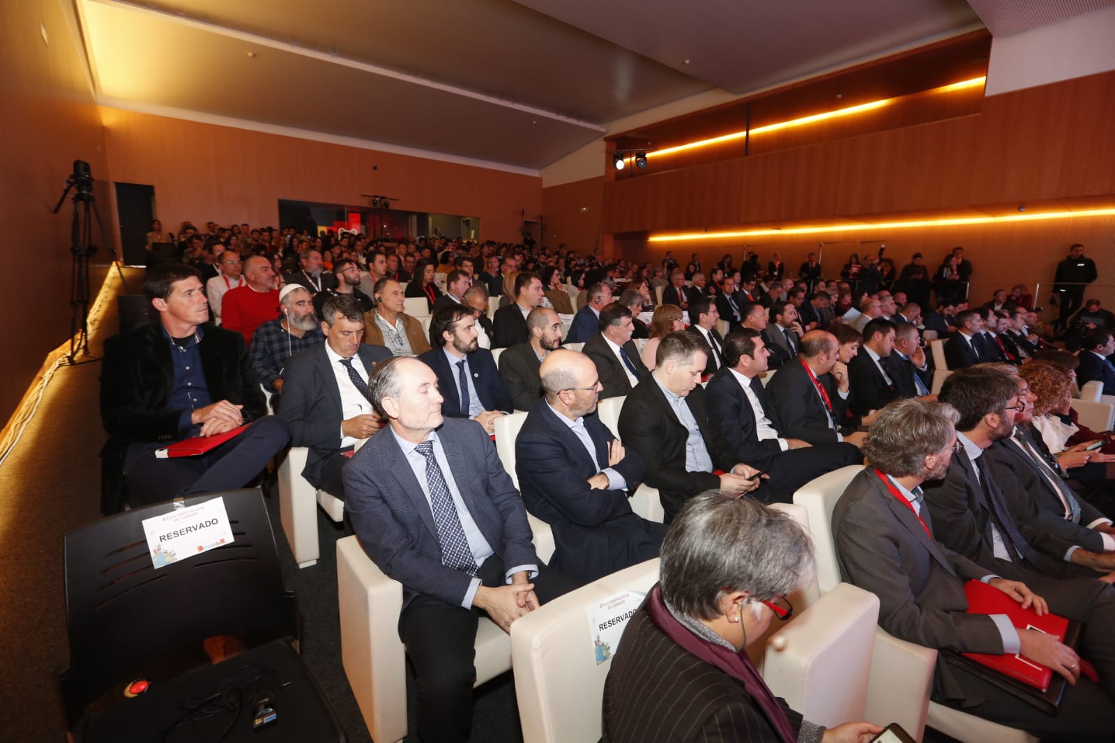 Apertura del II Foro Internacional 'Granada gusta, conquistemos el mundo', en la Cámara de Comercio